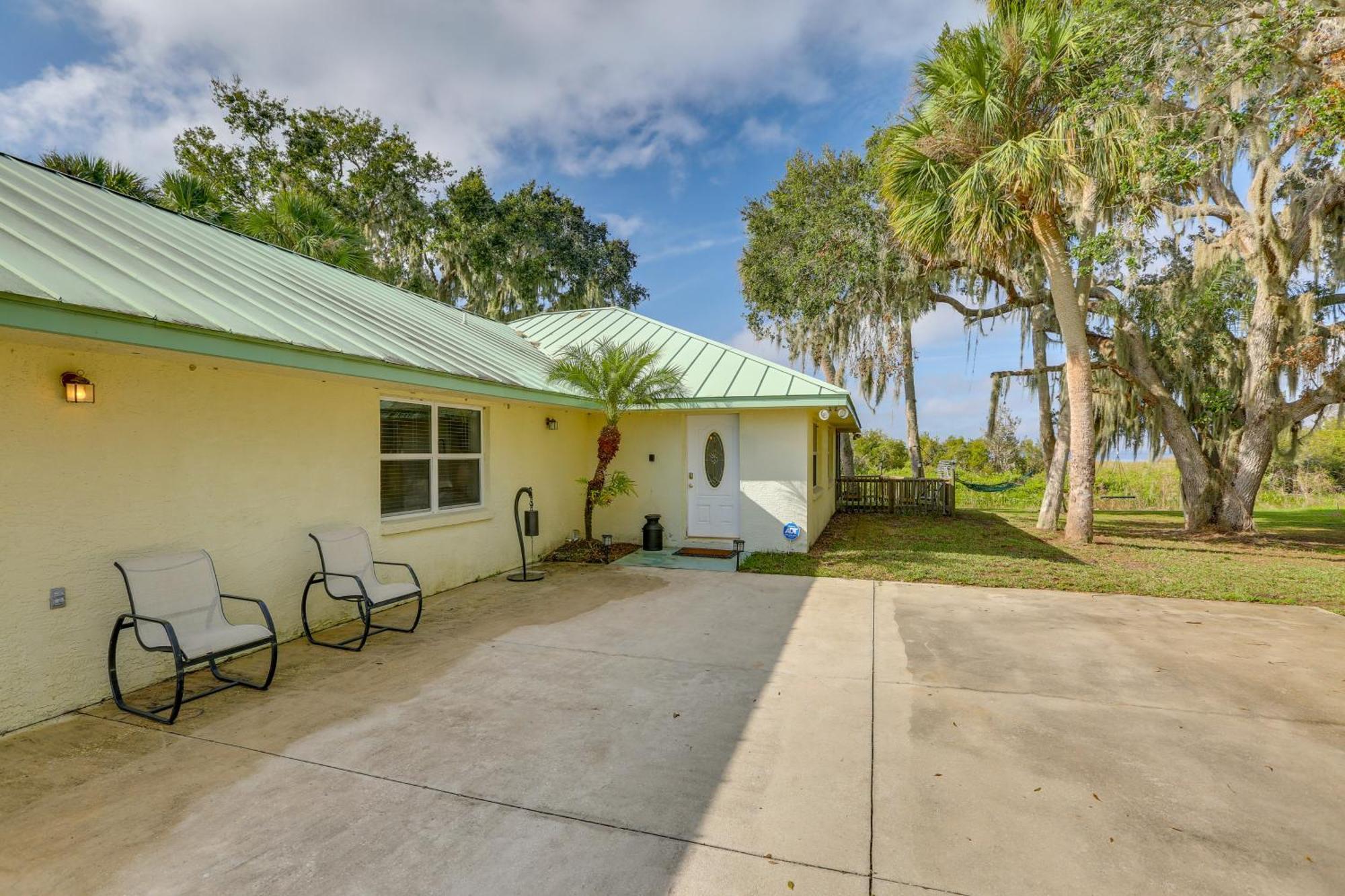 Lush Lorida Home On Lake Istokpoga Sebring Bagian luar foto