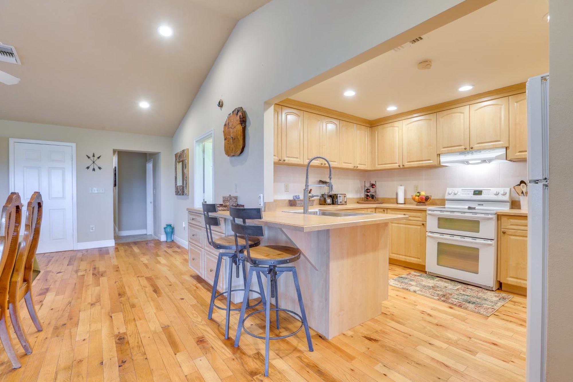 Lush Lorida Home On Lake Istokpoga Sebring Bagian luar foto